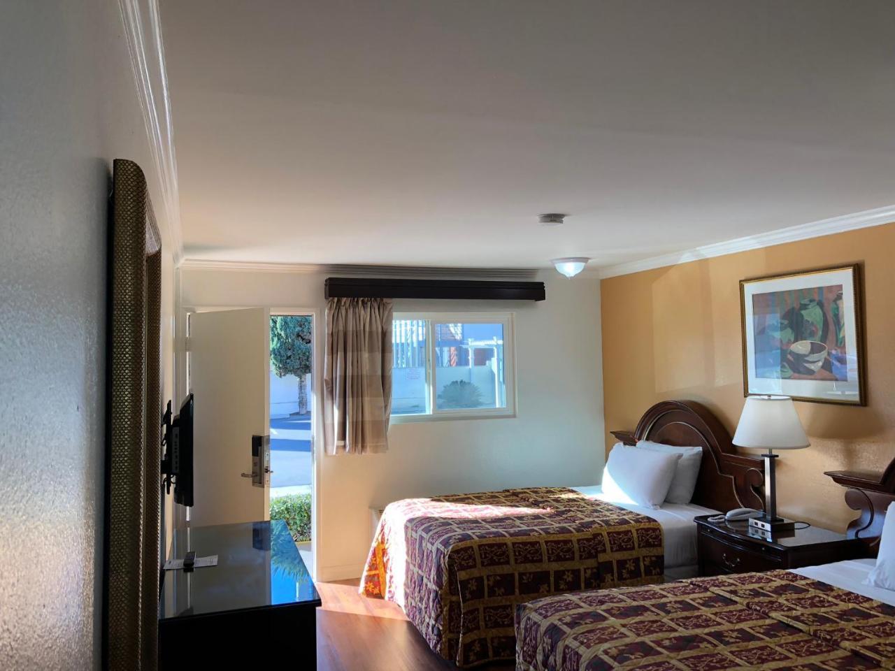 Valley Hotel โรสมีด ภายนอก รูปภาพ